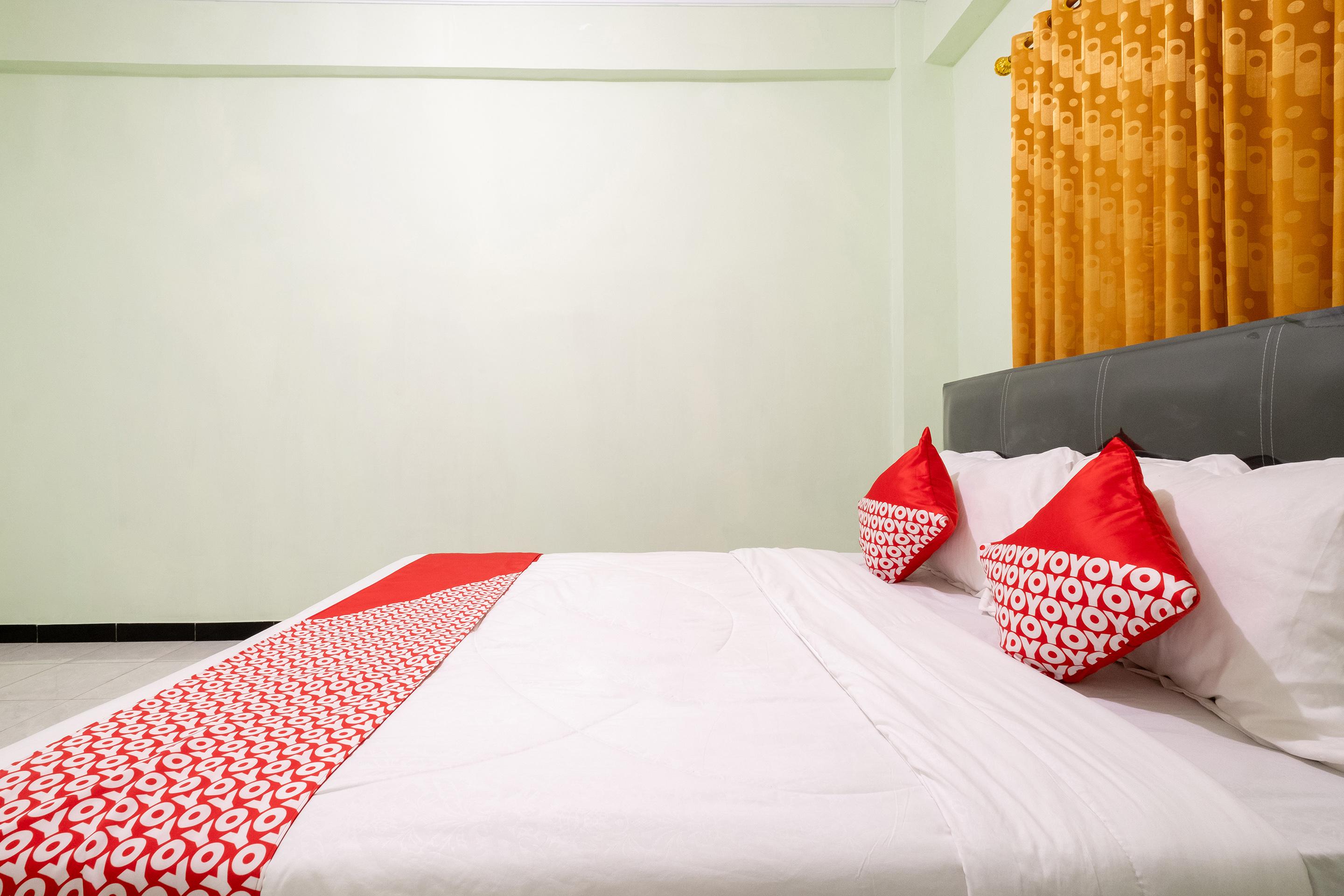โอโย 2634 กรียา บิโรโว Hotel Wonosari ภายนอก รูปภาพ