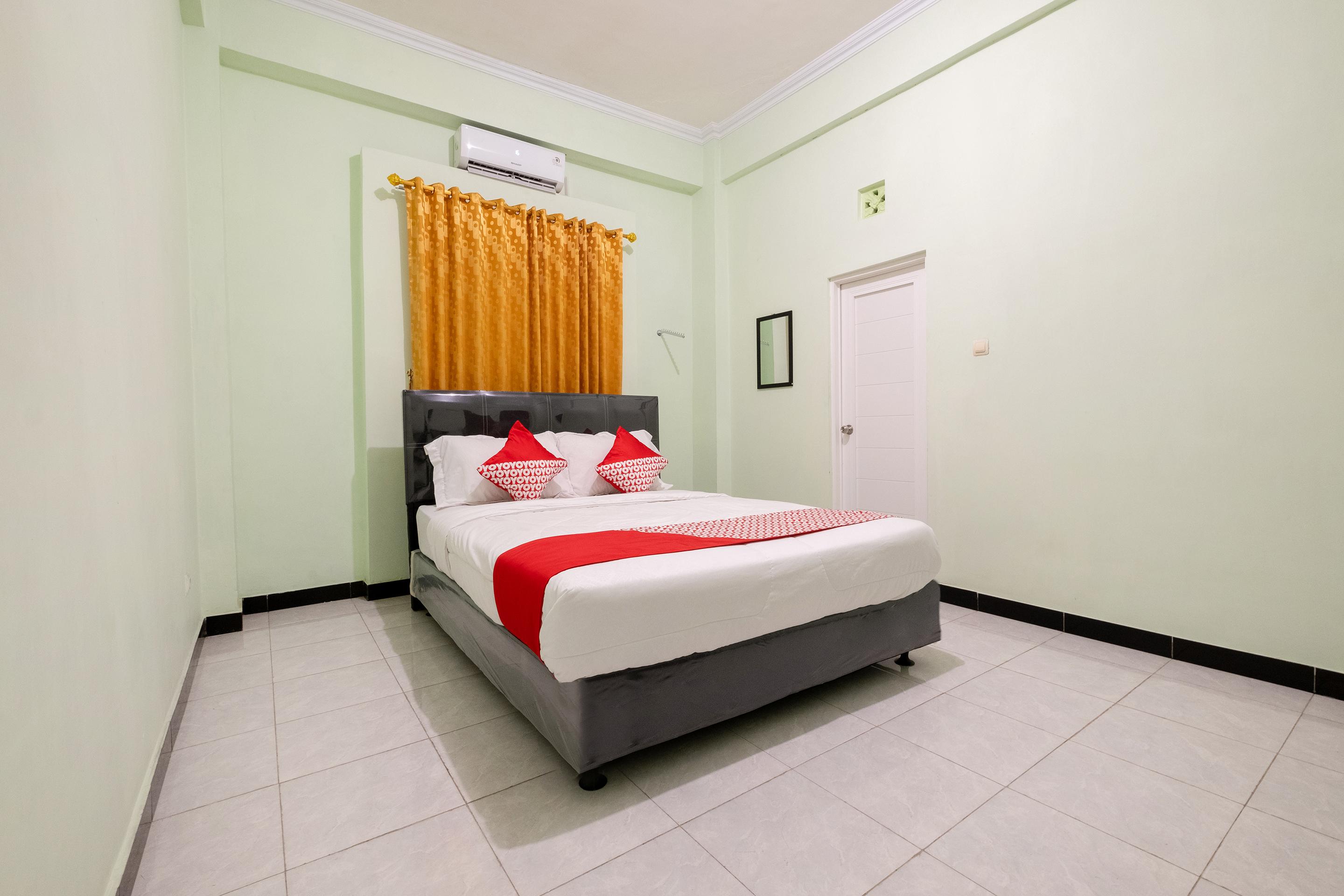โอโย 2634 กรียา บิโรโว Hotel Wonosari ภายนอก รูปภาพ