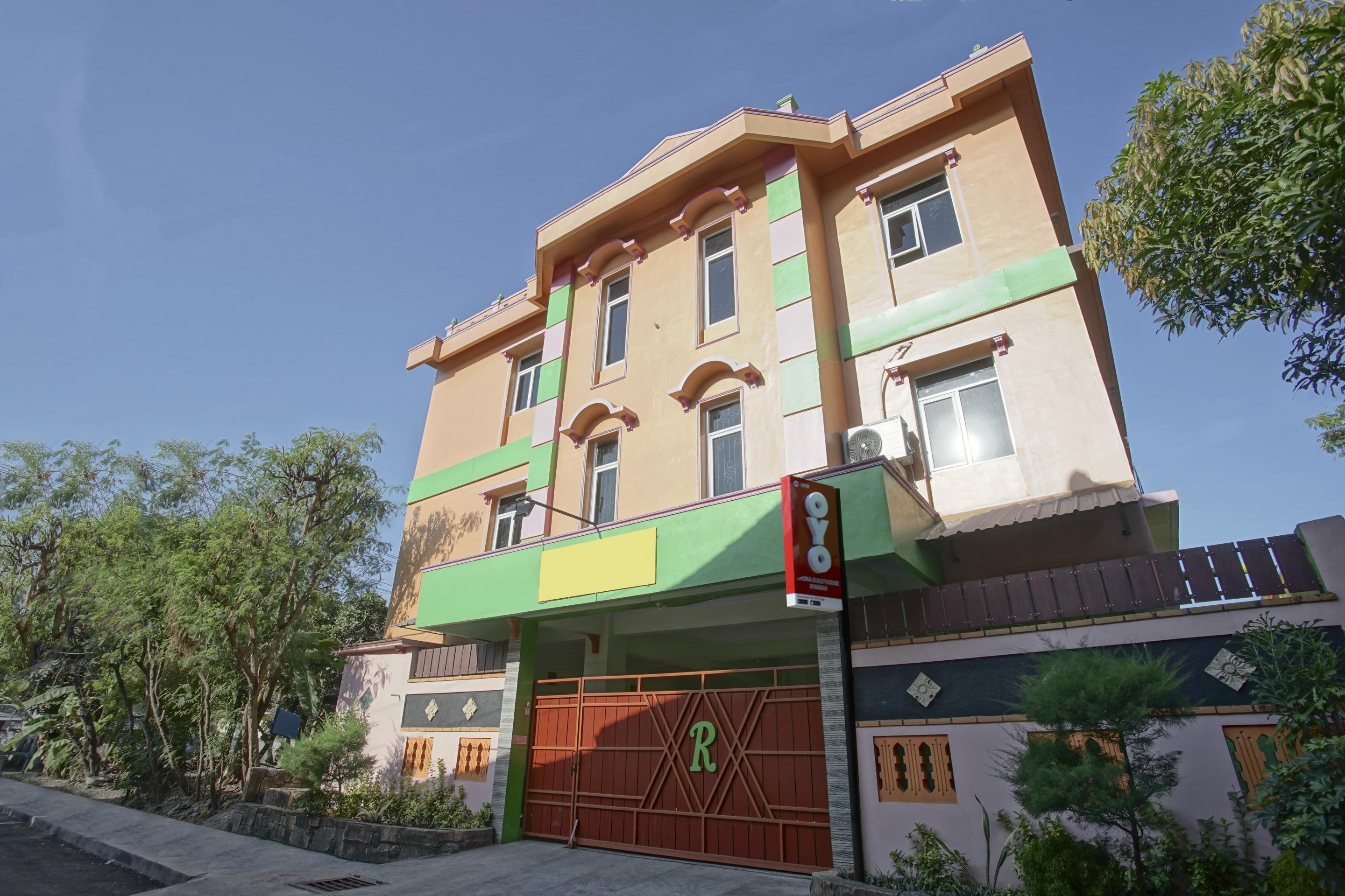 โอโย 2634 กรียา บิโรโว Hotel Wonosari ภายนอก รูปภาพ